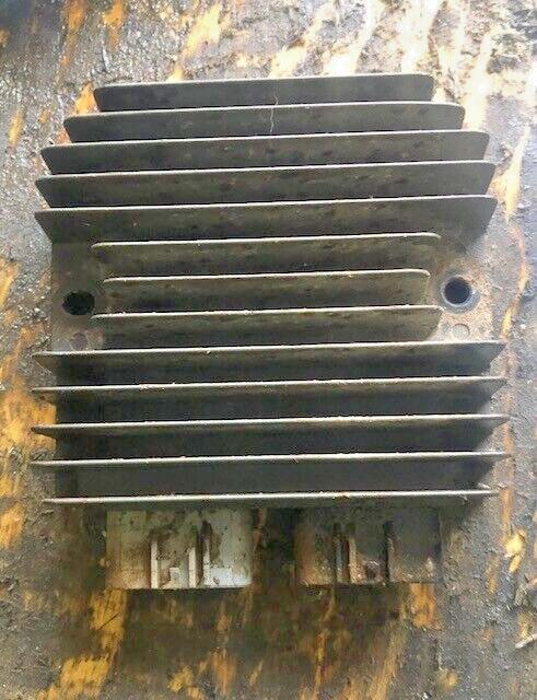 BRP/ Can Am  2010 OUTLANDER MAX 500 EFI XT-P  quad  voltage regulator