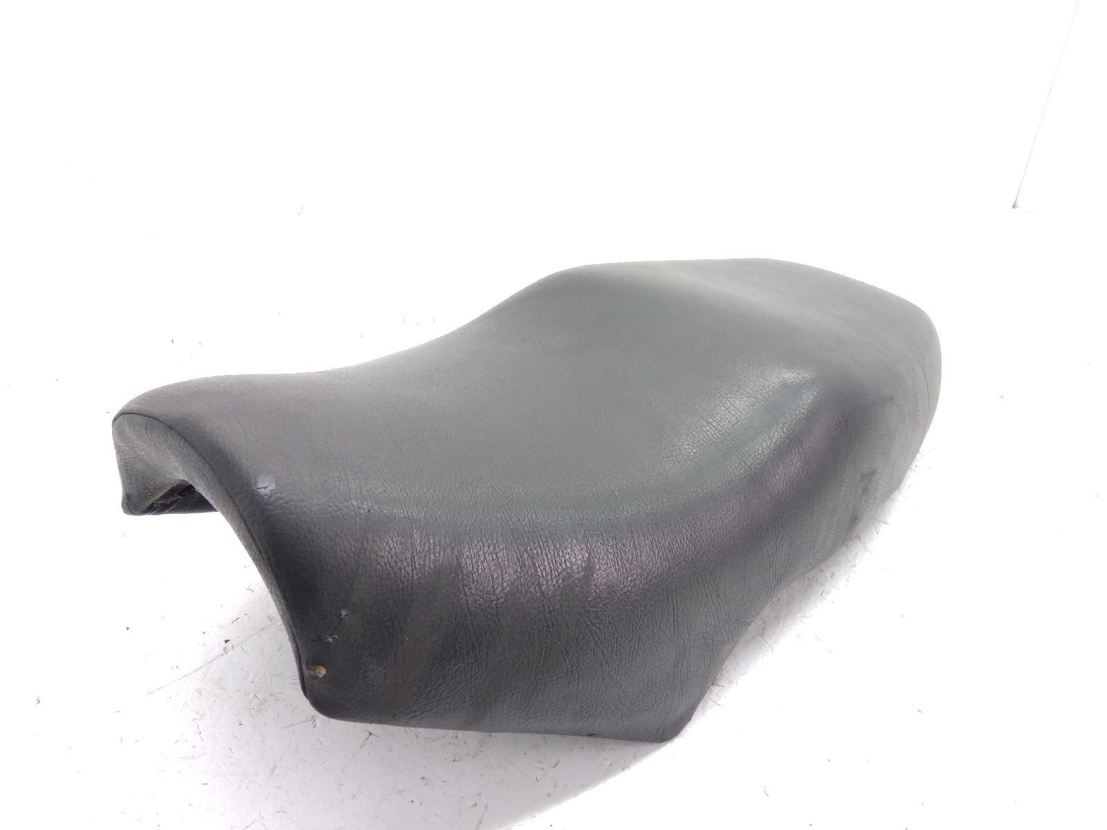 Saddle – Small Defects On Lining YAMAHA SR SE SPECIAL 250 1987 1990