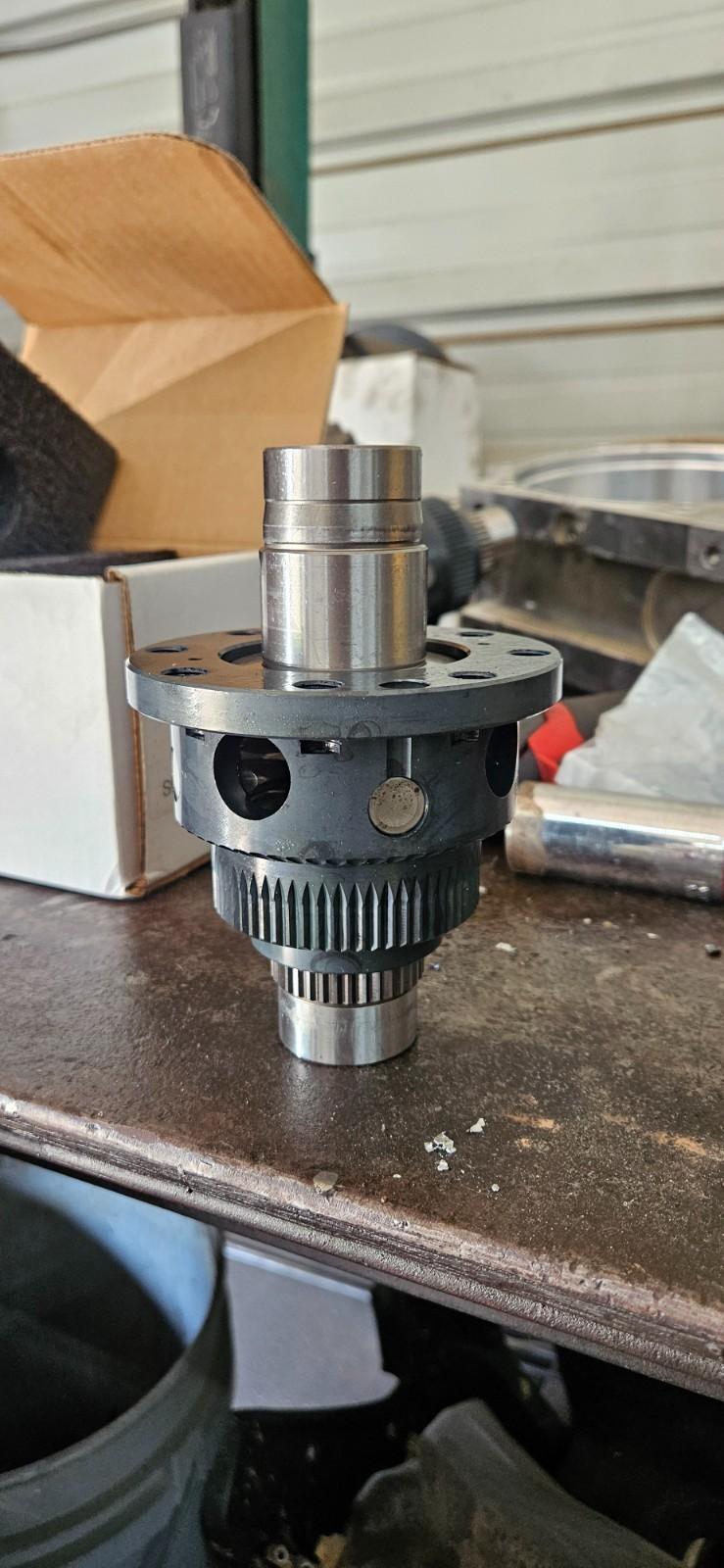 Can am x3 front differential carrier