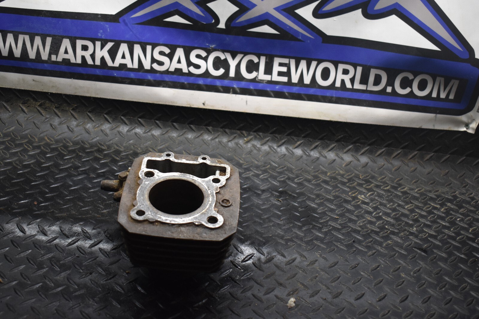 D6-2A CYLINDER JUG RUST ODD PART YAMAHA HONDA QUAD ATV FOUR WHEELER FREE SHIPPED