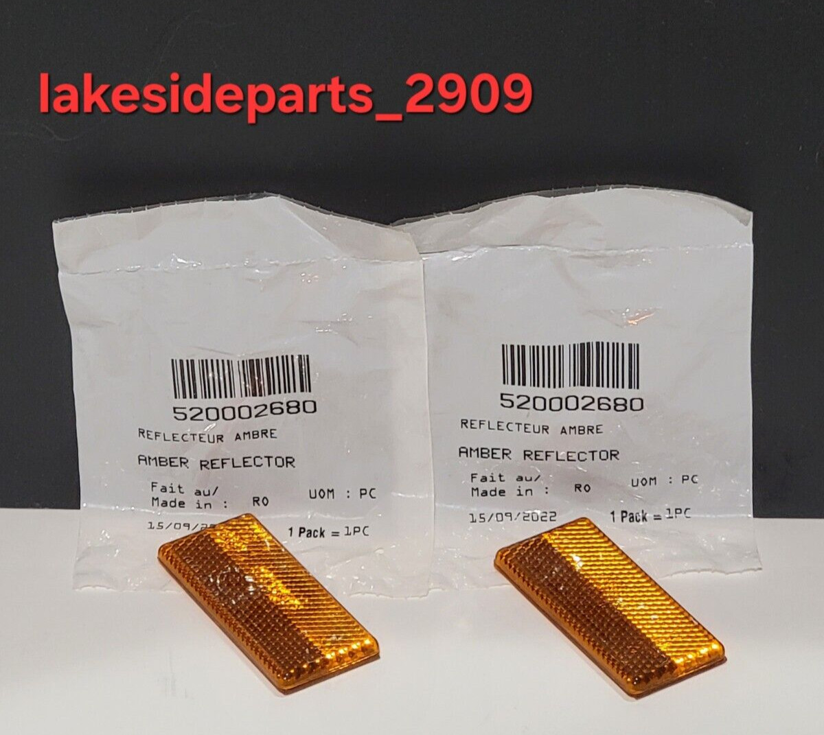 (2) OEM CAN-AM 17-24 MAVERICK X3 TURBO FRONT AMBER REFLECTOR 520000271 520002680