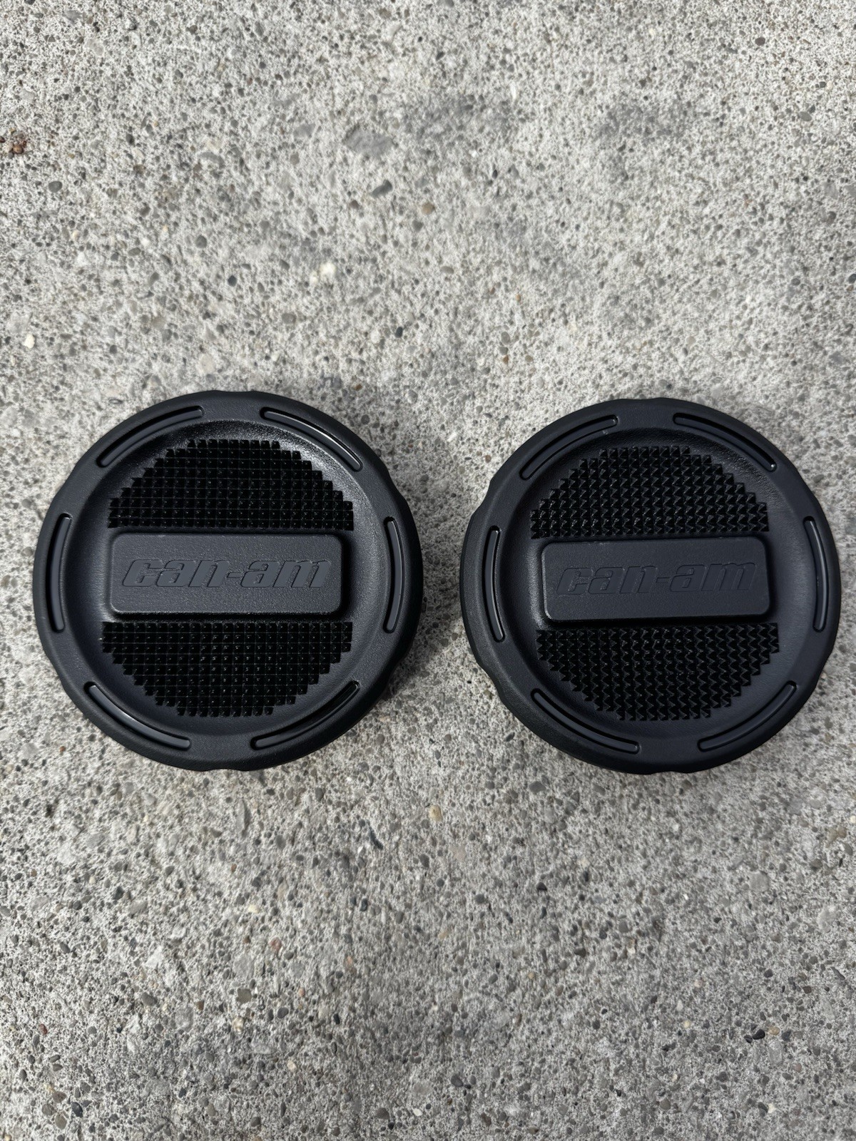 New Can-Am Maverick R OEM black plastic wheel cap pack of 2 – 705403835
