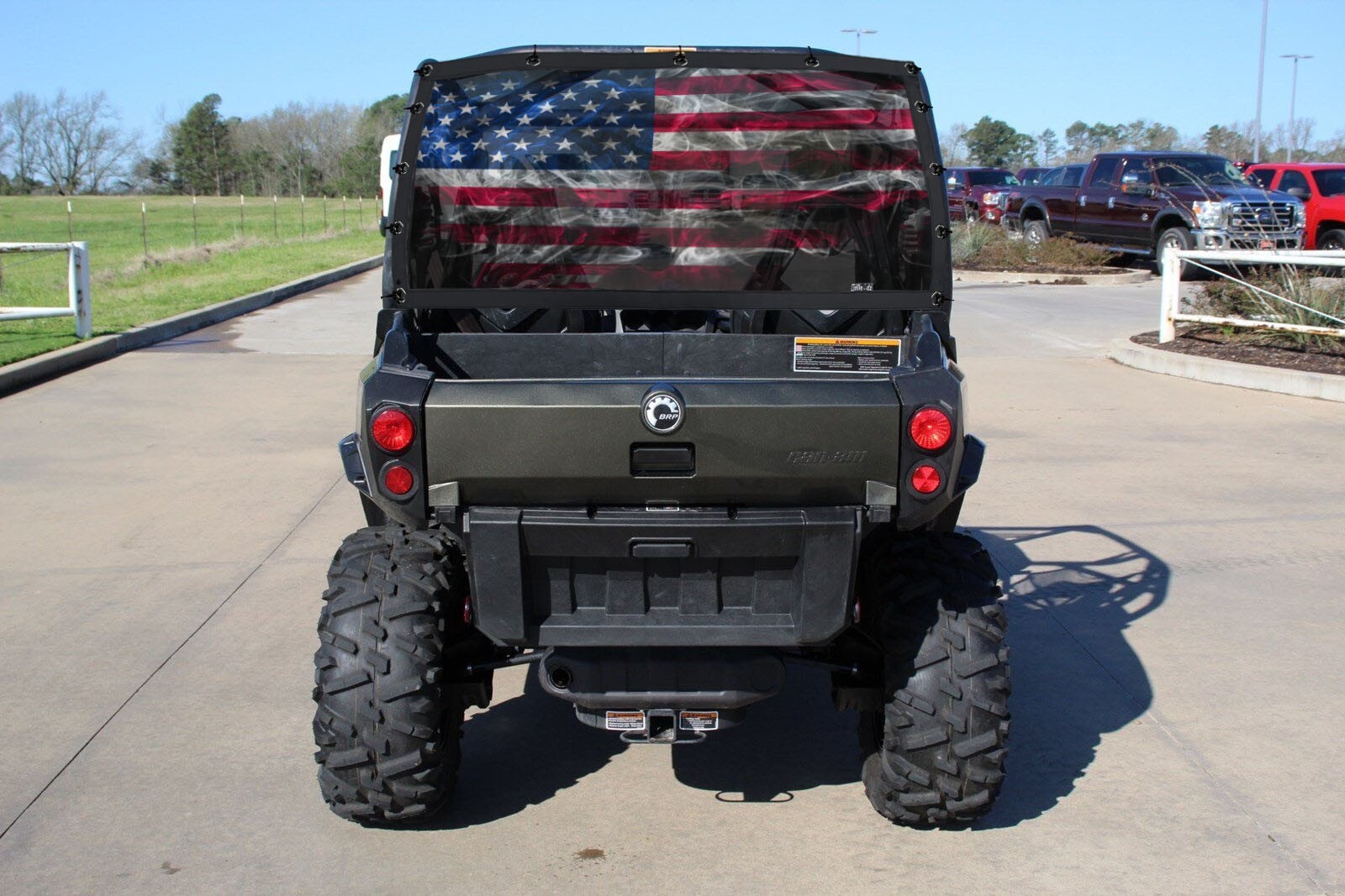 CanAm Commander Years 2020 & Prior UTV Smokey USA Flag Rear Dust Screen